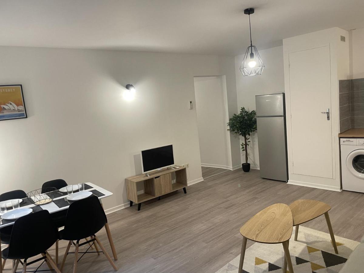 Hyper Centre Saint-Gaudens Appartement Neuf サン・ゴーダンス エクステリア 写真
